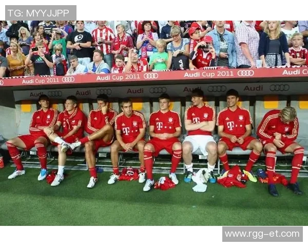 巴萨与拜仁谁更强大历史交锋与战绩分析揭秘