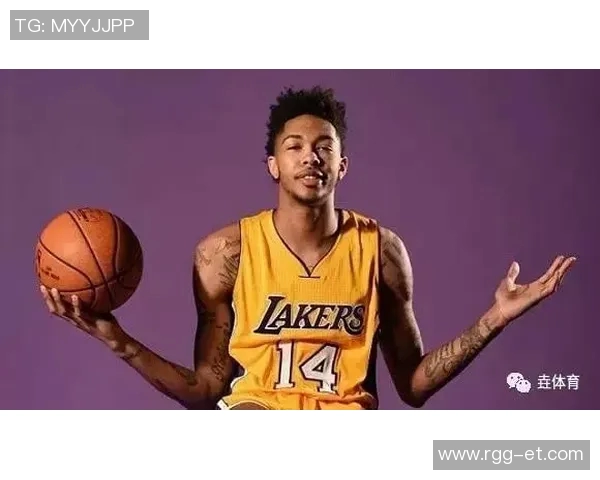 德阿隆福克斯引领球队崛起展现全能球技与领导力的完美结合