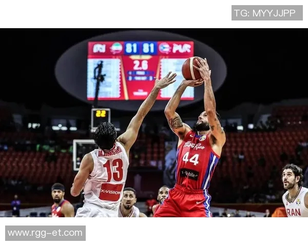 卫冕冠军广东宏远篮球队再度夺冠，CBA季后赛开启精彩争夺！