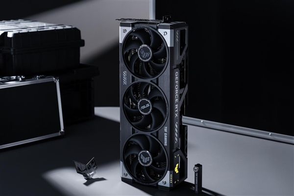 硬核赢战华硕TUF GAMING RTX5080电竞特pg模拟器工强力输出(图4)
