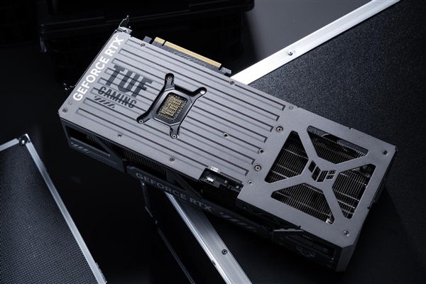 硬核赢战华硕TUF GAMING RTX5080电竞特pg模拟器工强力输出(图6)